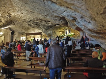 08.Erscheinungsgrotte