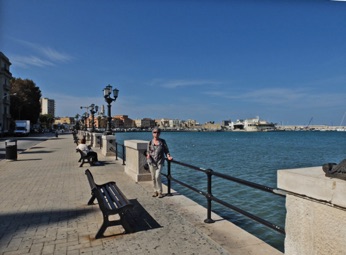 51.Uferpromenade